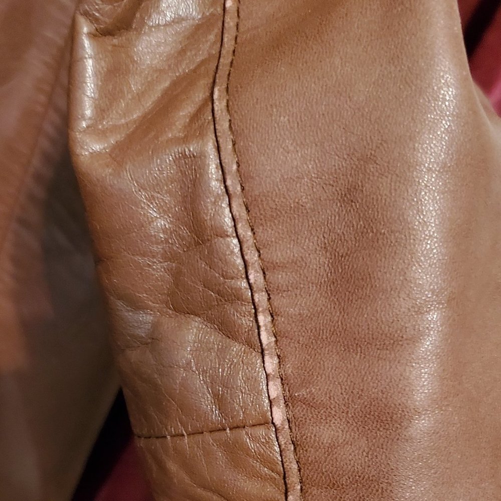 Men's 40 L Brown Leather Jacket - Picture 12 of 14